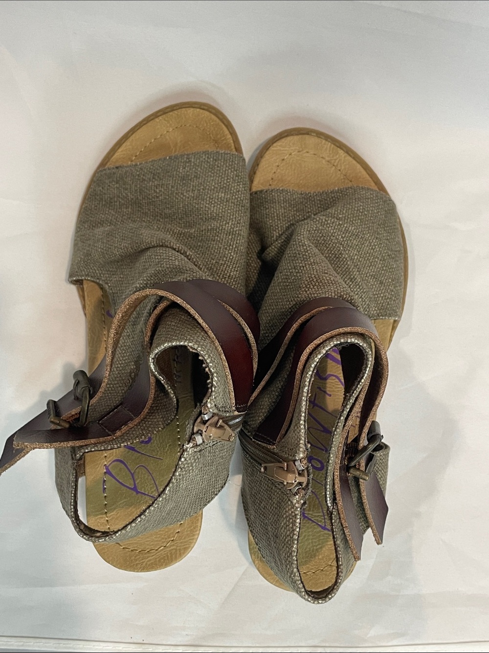 Malibu Women’s Sandals — Taupe Canvas with Brown Leather Straps - Picture 4 of 7